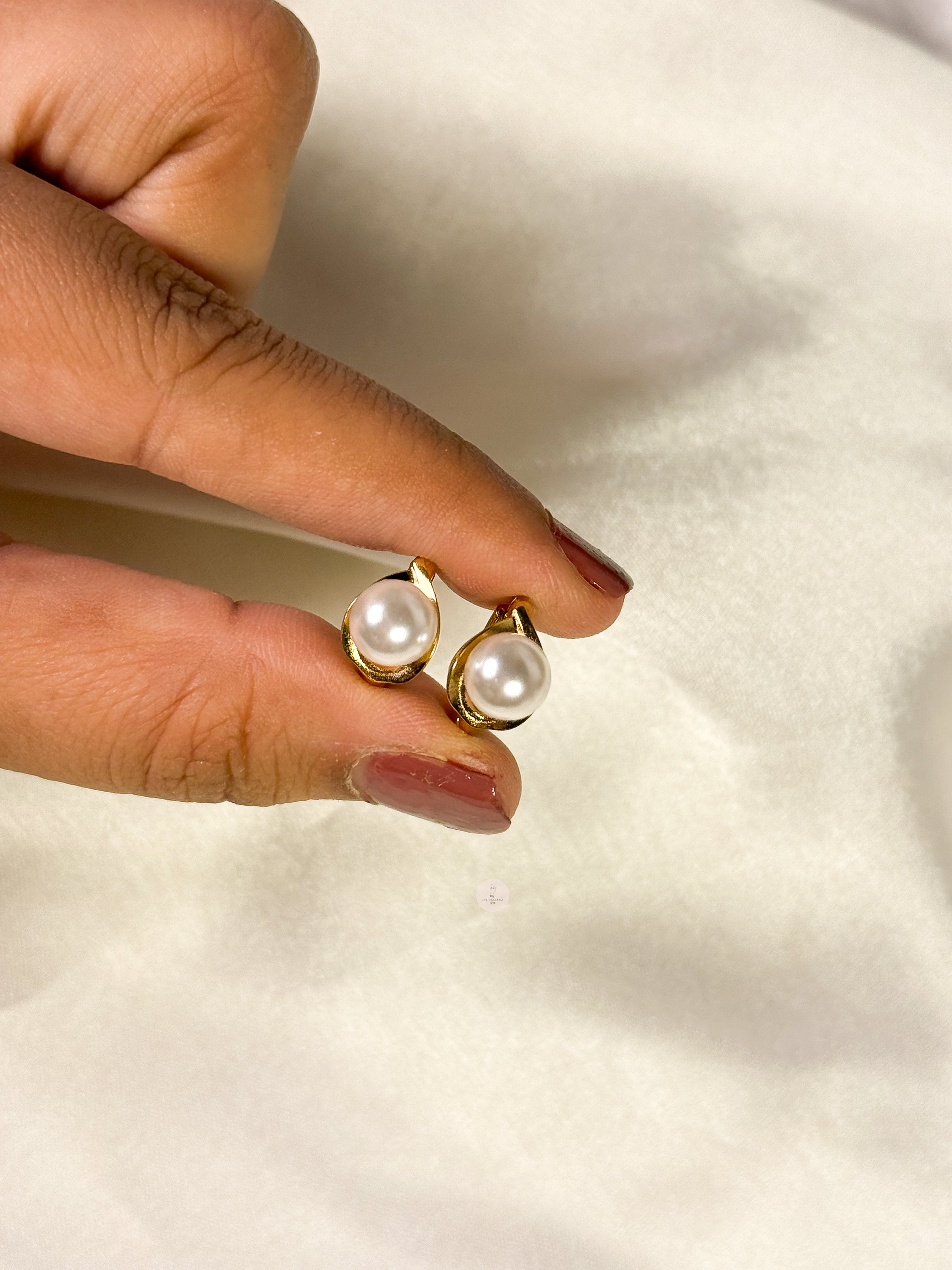 Pearl Mini Hoops