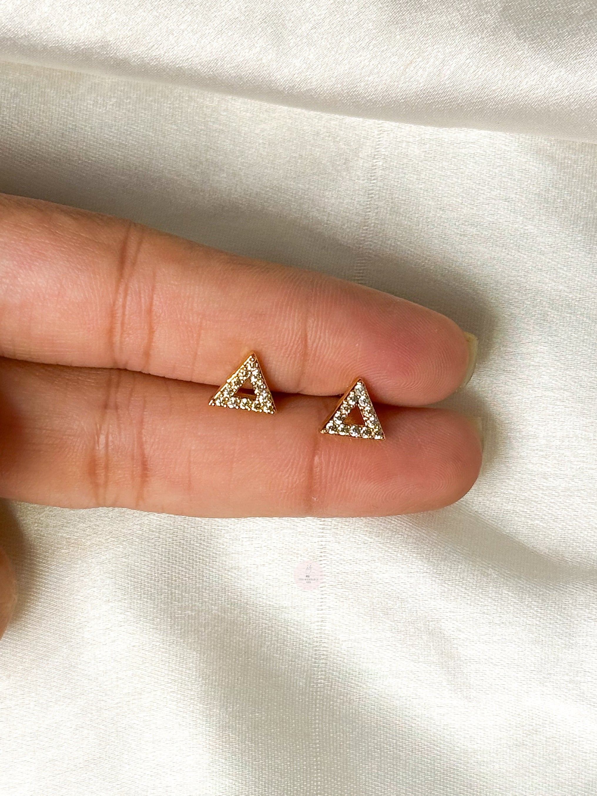 Triangle Ball Back Studs