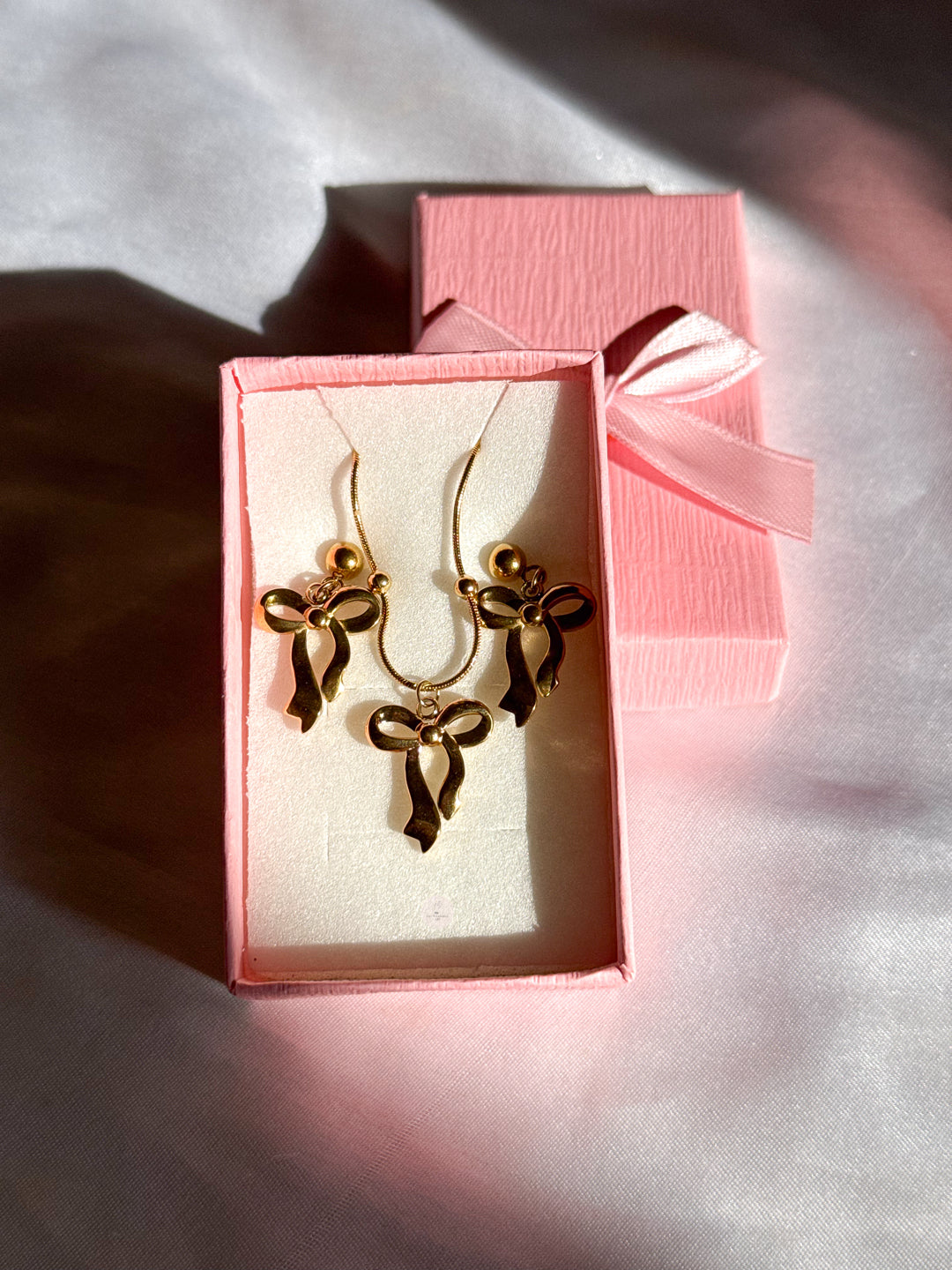 Cute Bow Gift Set