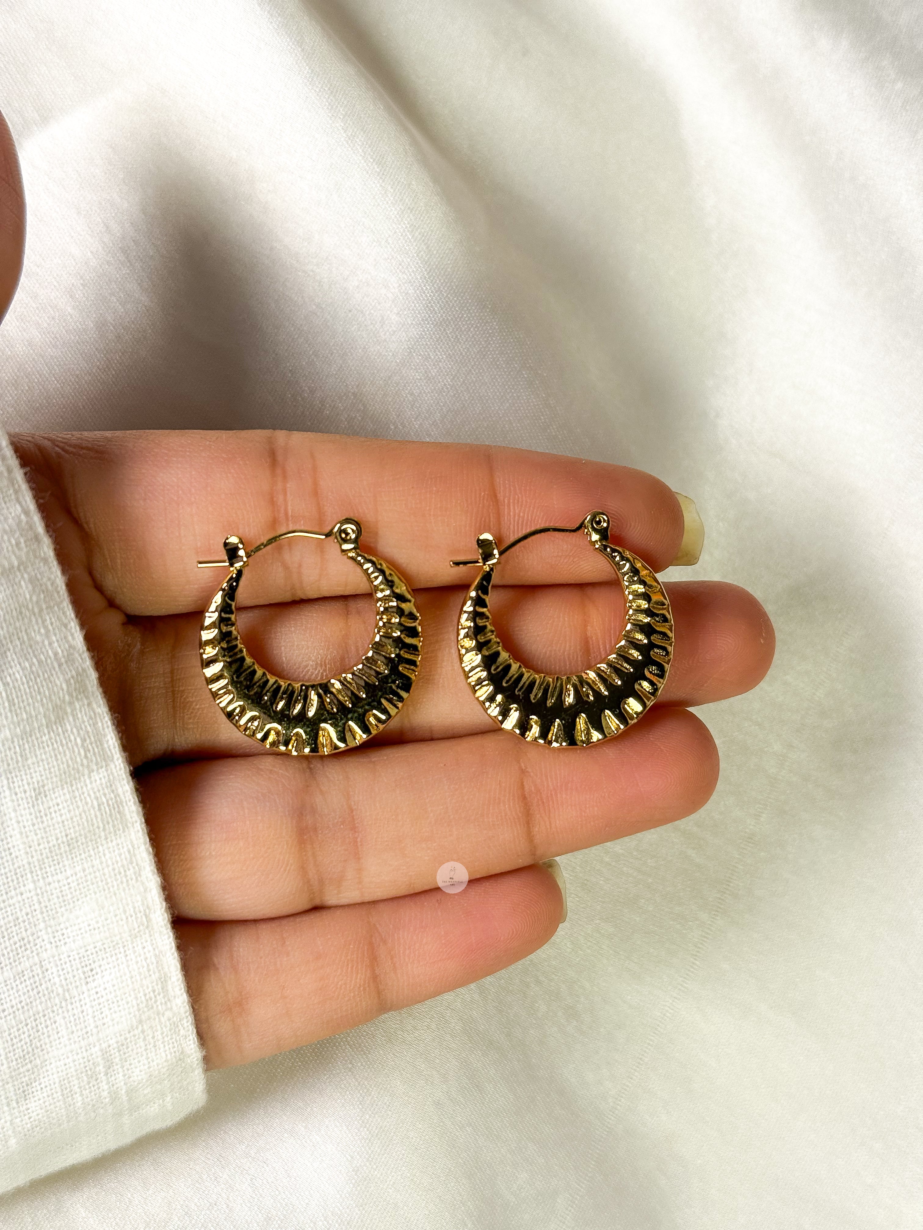 Golden Ray Hoops