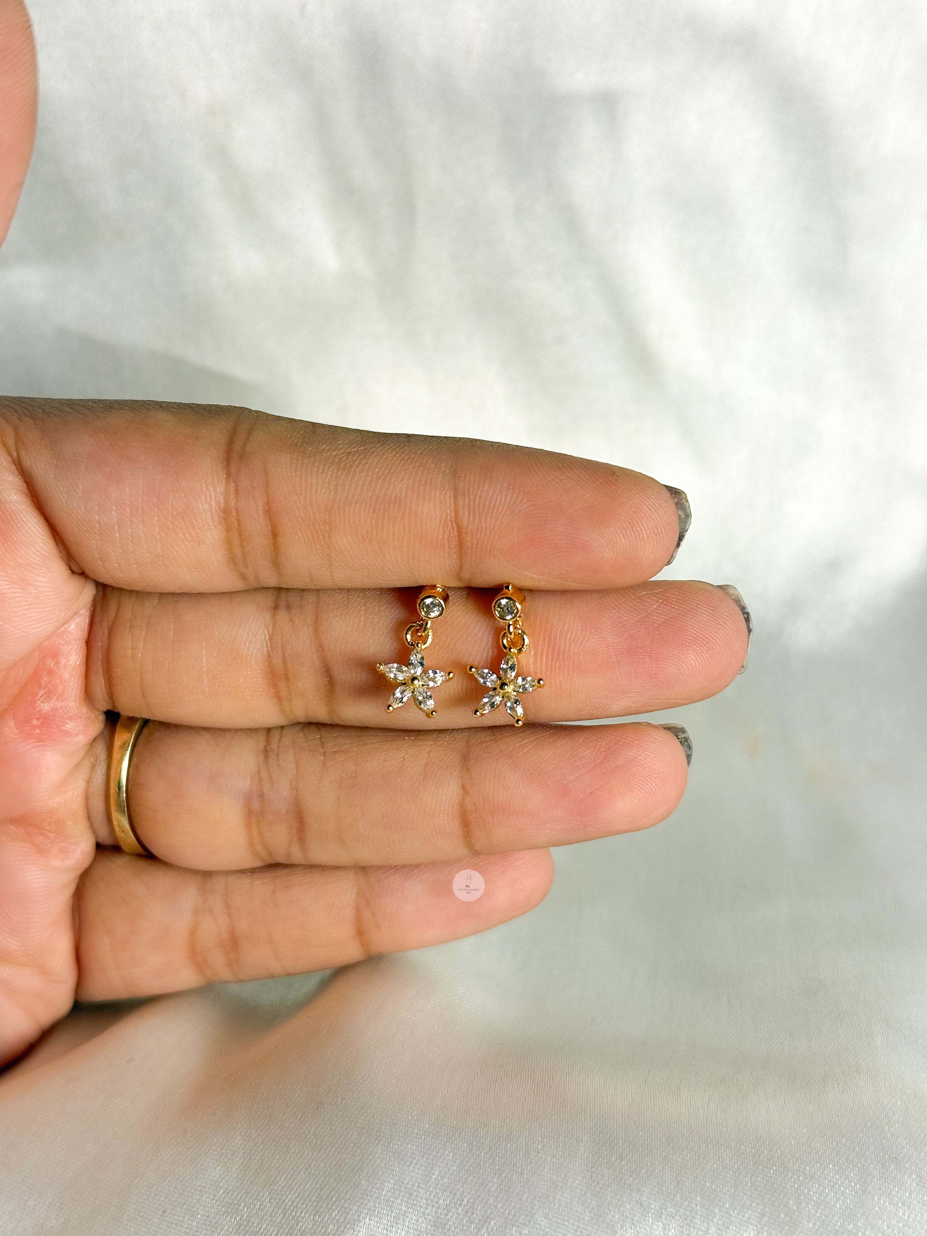 Floral drop studs