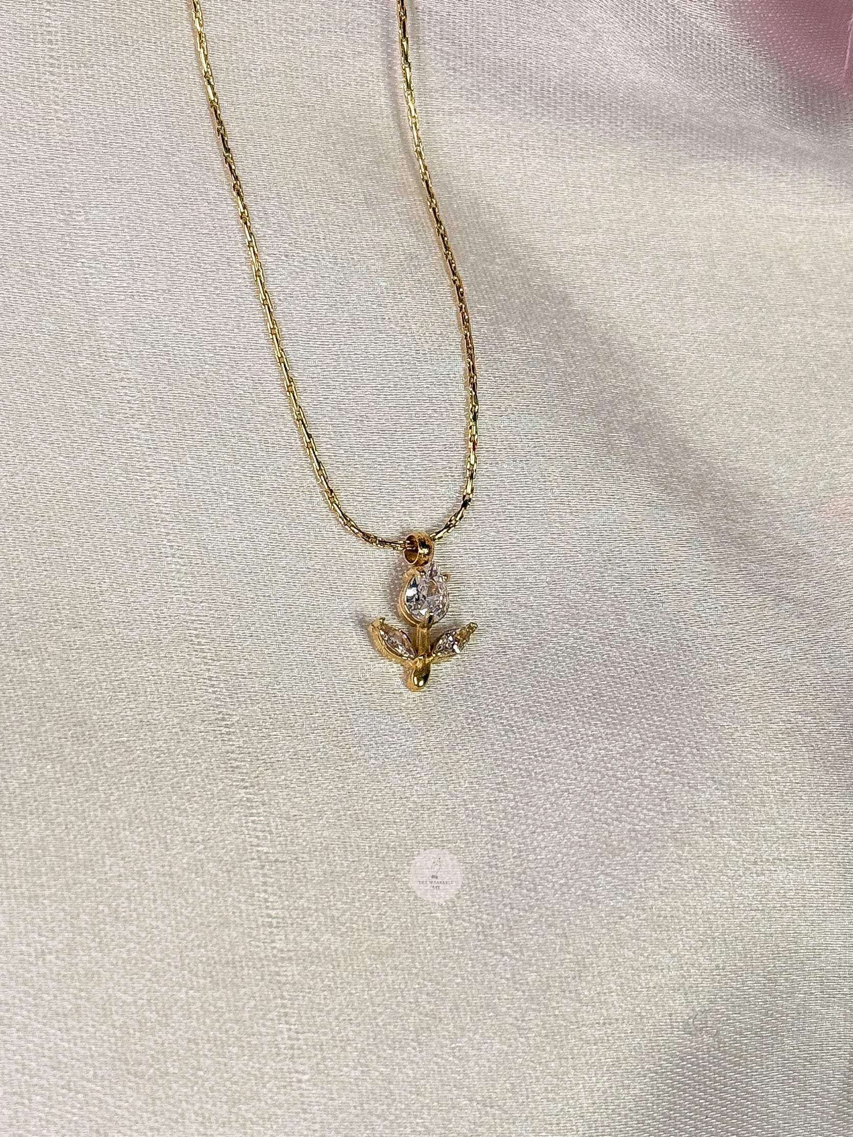 Ivory Tulip Necklace