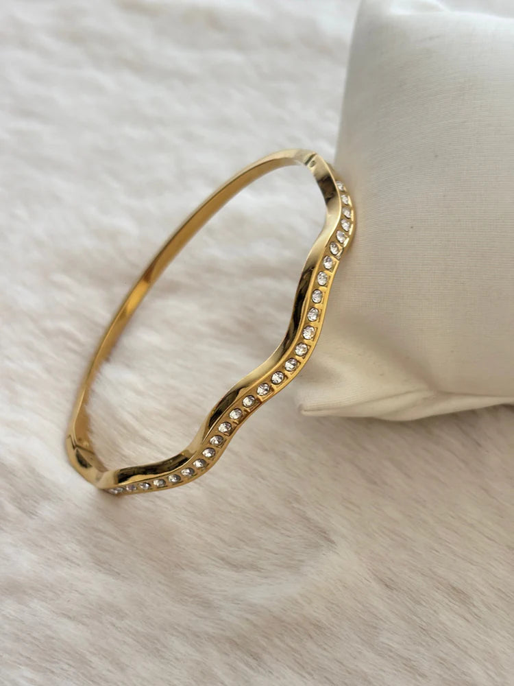 Diamond Wave Bracelet