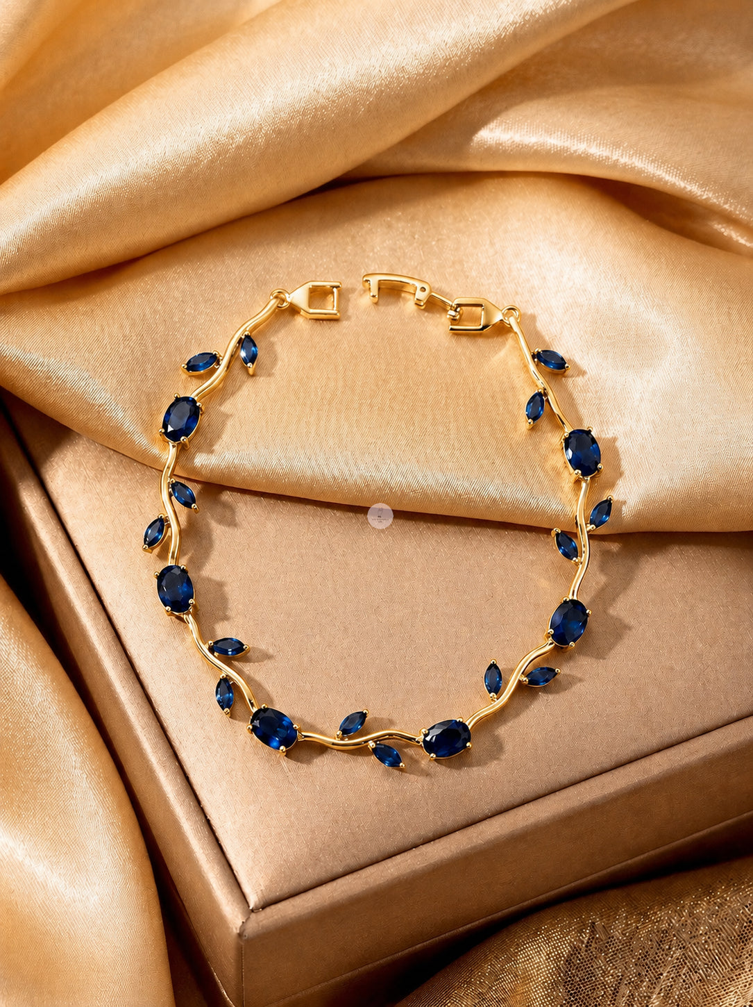 Aqua Blue Tulip Bracelet