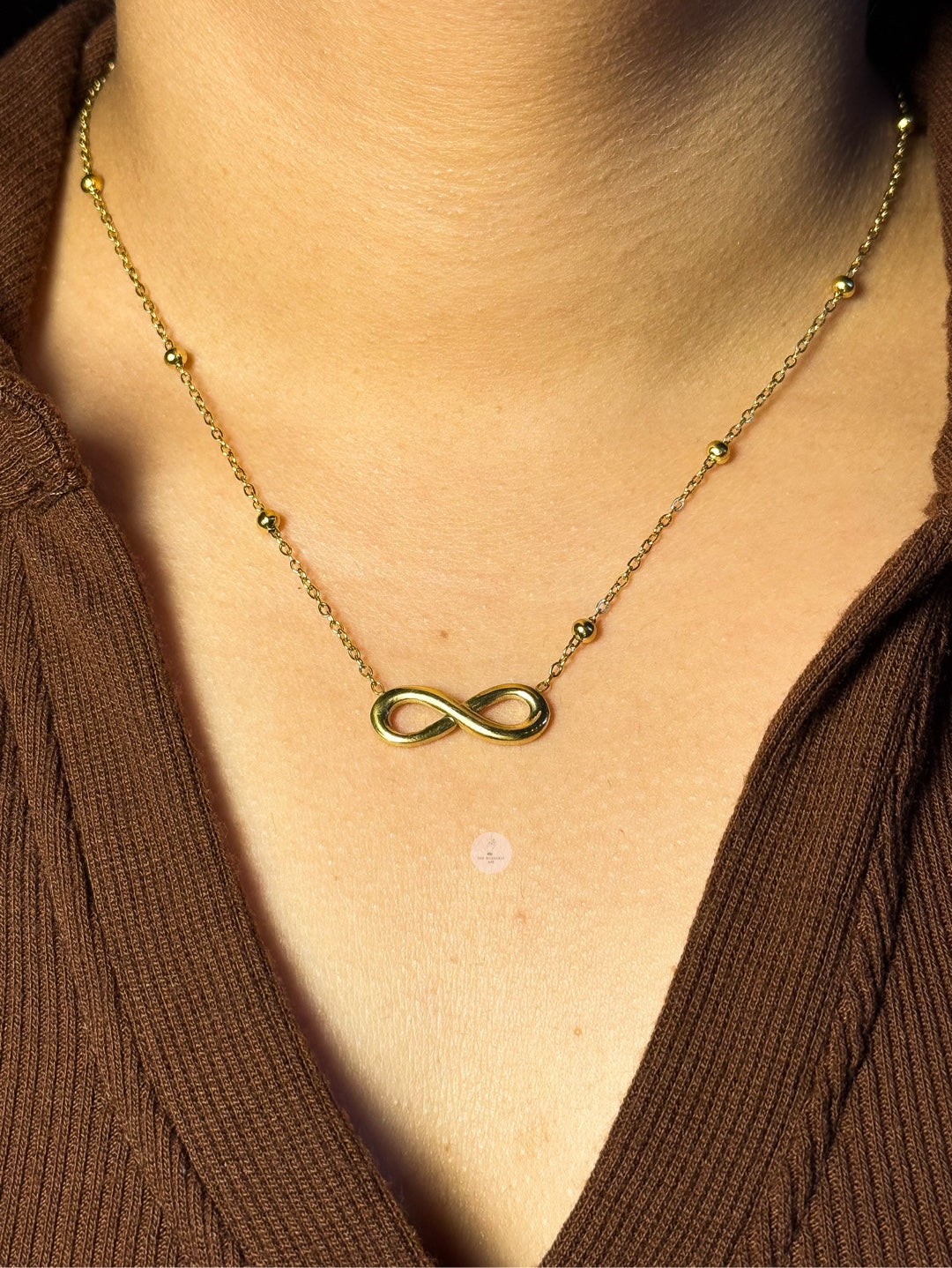 Minimal Infinity Necklace