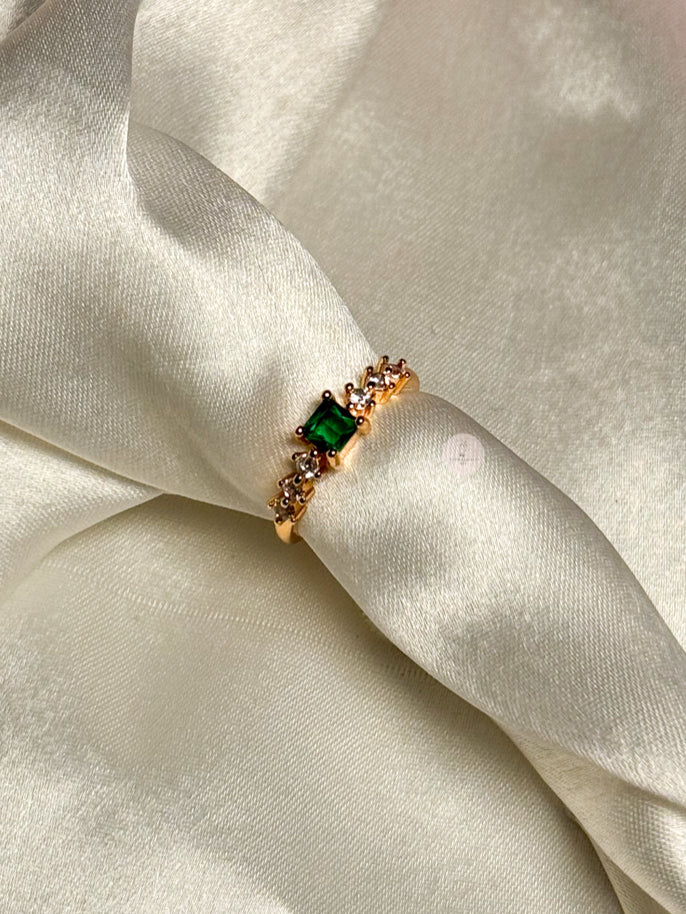 Emerald Rosegold Ring